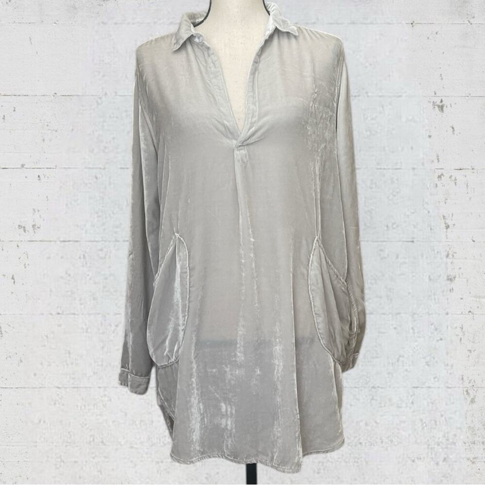 CP Shades Teton Grey Silk Blend Velvet V-Neck Popover Tunic Top Quiet Luxury - Picture 2 of 9